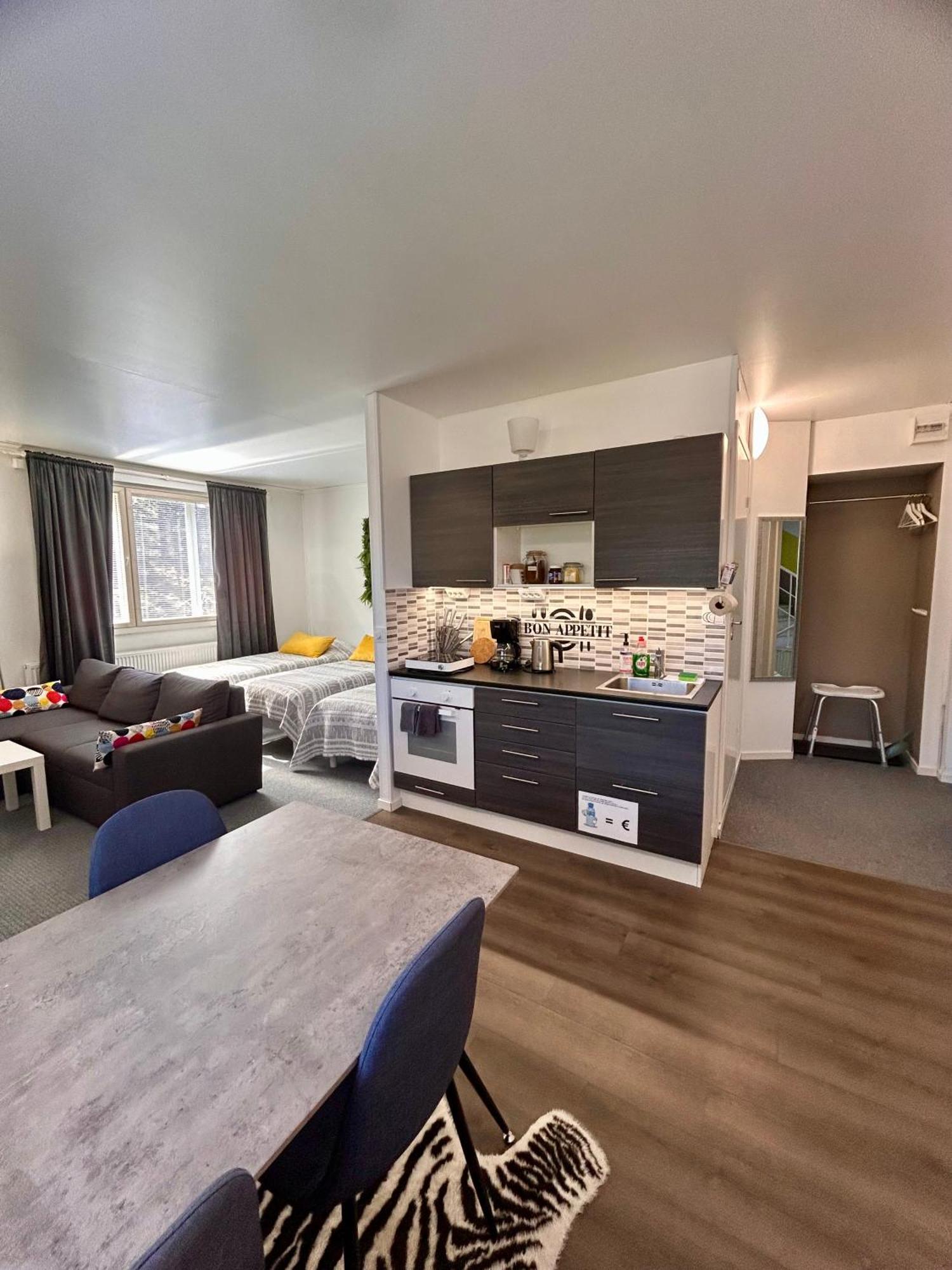 Chillout Studio Apartment Lahti Bagian luar foto
